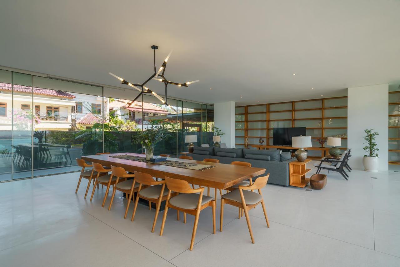 Beyond The Sea - Luxe Sea View Villa In Jimbaran Bagian luar foto
