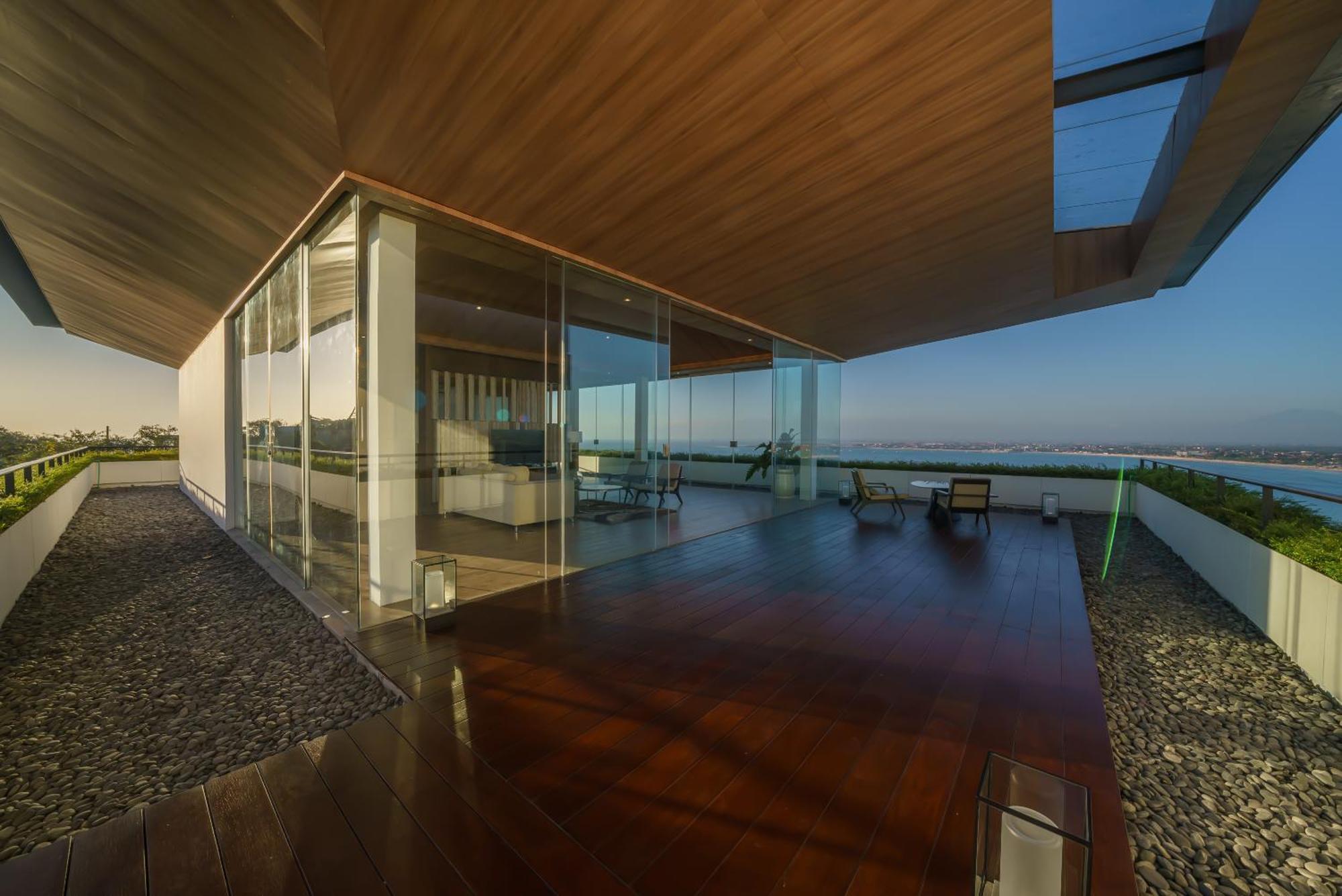 Beyond The Sea - Luxe Sea View Villa In Jimbaran Bagian luar foto