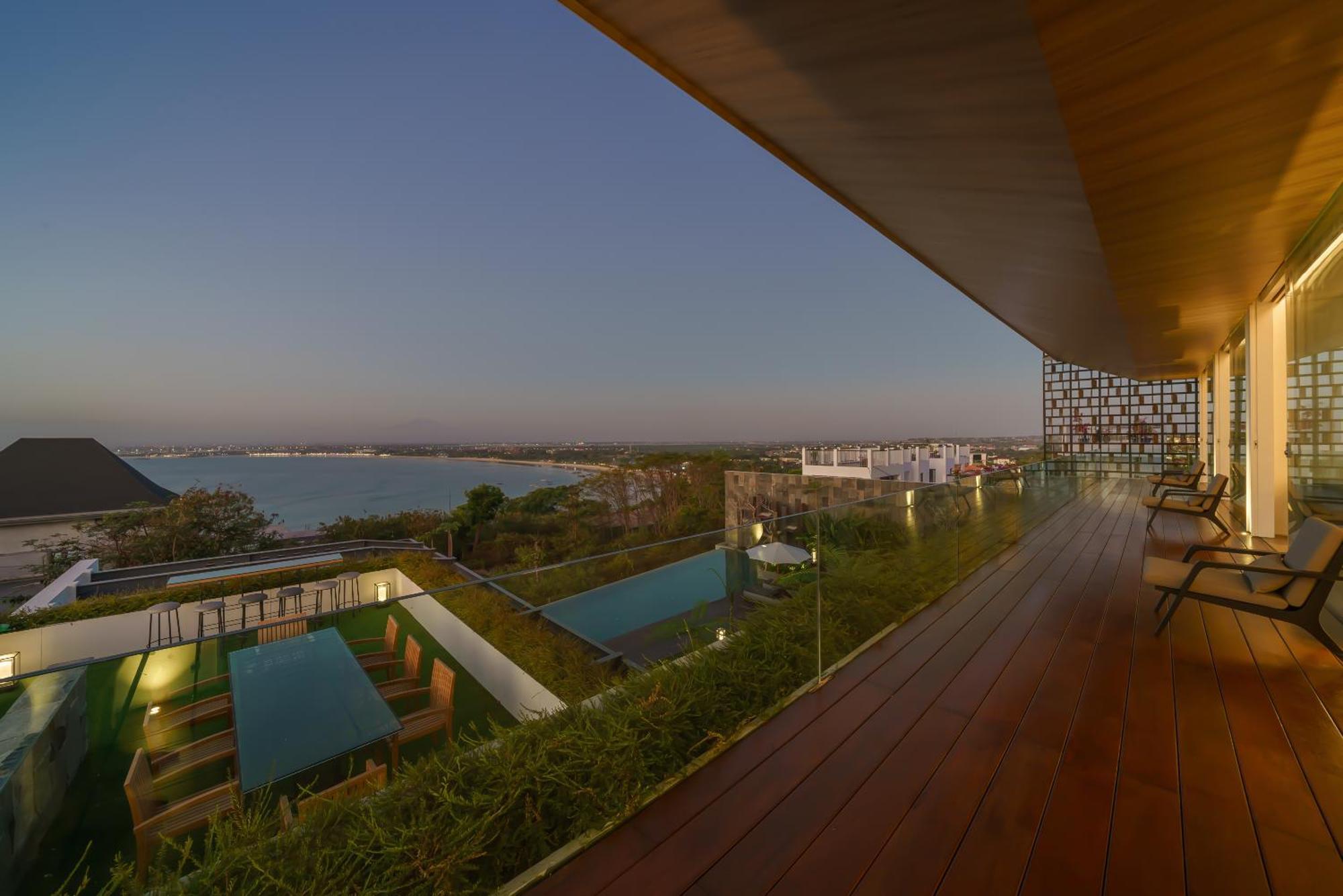 Beyond The Sea - Luxe Sea View Villa In Jimbaran Bagian luar foto
