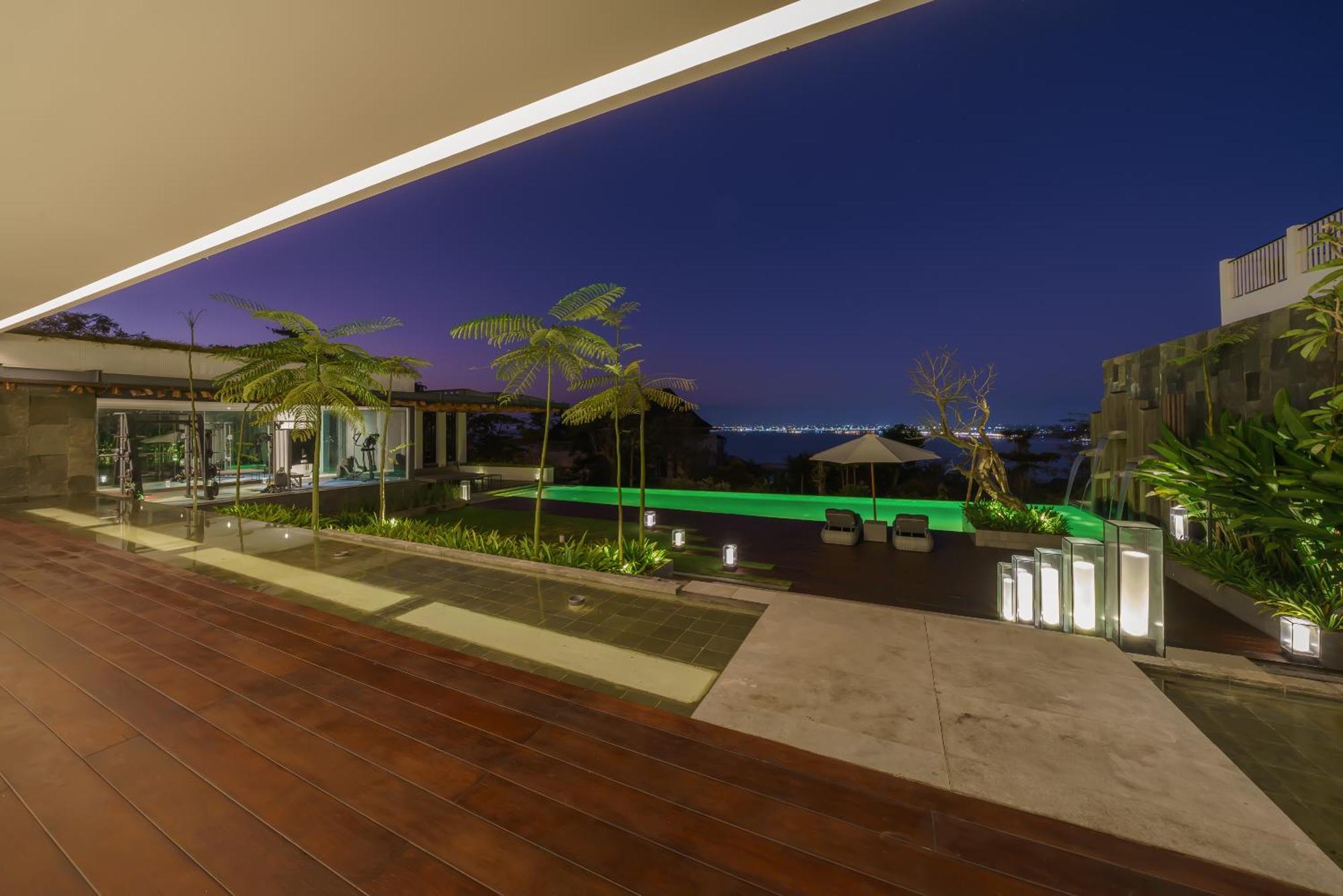 Beyond The Sea - Luxe Sea View Villa In Jimbaran Bagian luar foto